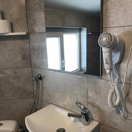 Ferienwohnung Ludwighaus Neukirchen am Großvenediger Exterior foto