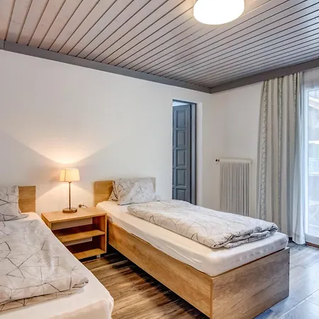 Ferienwohnung Ludwighaus Neukirchen am Großvenediger Exterior foto
