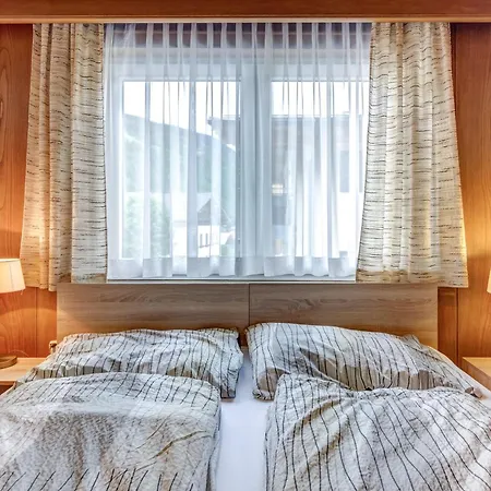 Ferienwohnung Ludwighaus Neukirchen am Großvenediger Exterior foto